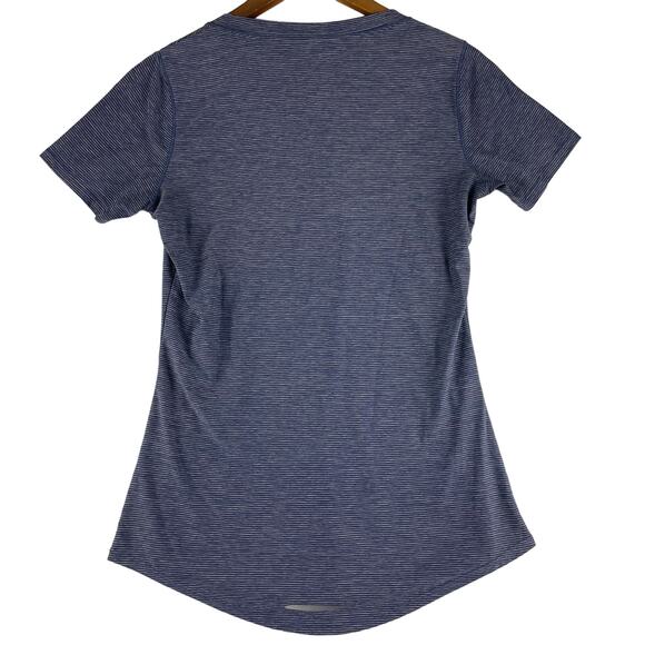 Under Armour Women's Athletic T-Shirt Striped Gray Small - Picture 3 of 7